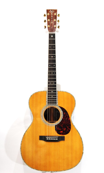 Martin 000-42 (2004 г.) Fishman mic Ellipse Bland Pickap 