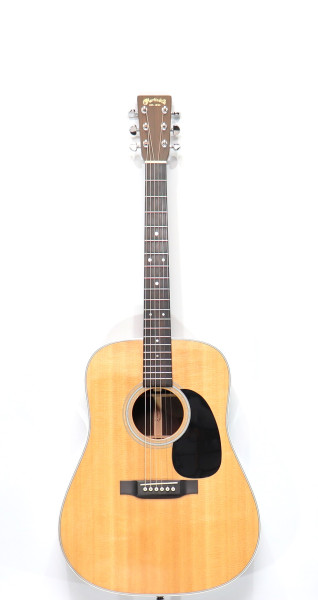 Martin D28